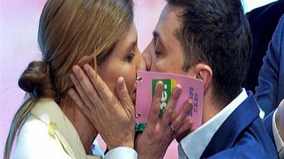 الرئاسة الاوكرانية تعلن عن اصابة زوجة الرئيس فولوديمير زيلينسكي بفيروس كورونا