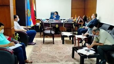 وكيل تعليم الغربيه يعقد اجتماعاً بقيادات المديرية والإدارات التعليمية لتنفيذ تعليمات الوزارة لامتحانات الثانوية العامة