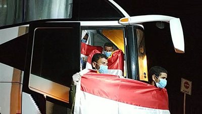 صور | المصريين المحررين من الجماعات المسلحة بليبيا عقب عودتهم لمصر 