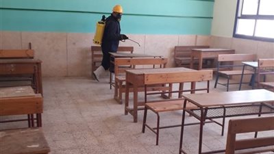 تعقيم لجان امتحانات الثانوية العامة في مدينة الشيخ زايد.. صور