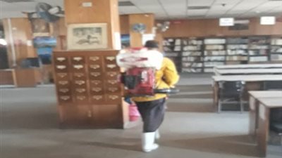 ألسن عين شمس تستقبل فريق تعقيم وتطهير مبانى الجامعة