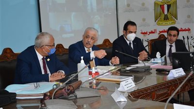 طارق شوقي: وزارة التربية والتعليم وفرت كافة أدوات التعقيم للحفاظ على سلامة أبنائنا الطلاب 