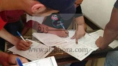 عاجل| أول تعليق لوزارة التربية والتعليم على تداول صور غش جماعي في امتحان اللغة العربية للثانوية العامة