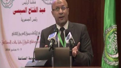 إقبال كثيف على التقدم للمجمعات التكنولوجية لحملة الإعدادية وغلق باب التقديم الخميس المقبل