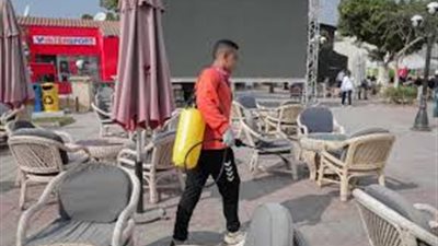 ضوابط واجراءات جديدة  لعودة عمل المطاعم والكافيهات