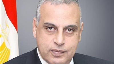 محافظ سوهاج يهنئ الرئيس عبد الفتاح السيسي بالذكرى السابعة لثورة 30 يونيو المجيدة