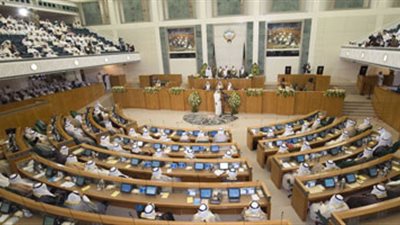 هام | مقترح برلماني كويتي بترحيل 3 ملايين وافد العام المقبل 