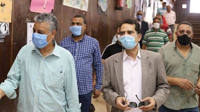 رئيس جامعة جنوب الوادى يتفقد كليات التربية والتربية الرياضية والمدن الجامعية