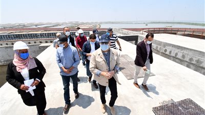 وزير الإسكان يتفقد محطة معالجة صرف صحى وصناعى شطا بدمياط لخدمة 150 ألف نسمة