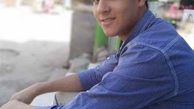 طالب ثانوية عامة : 