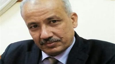 تعليم الأقصر تقرر عودة جميع العاملين لمقر العمل