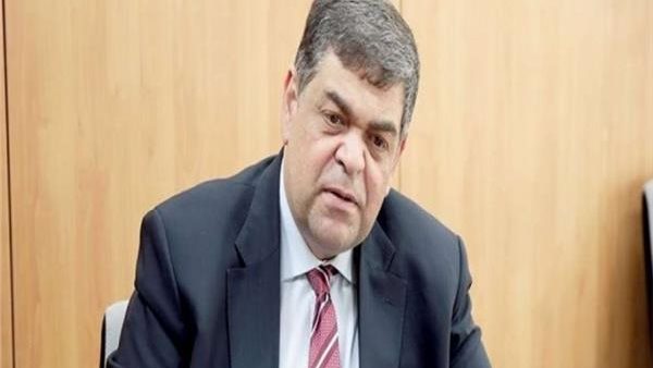 الدكتور أشرف حاتم