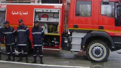 10 سيارات للمشاركة فى اطفاء حريق مخزن التوفيقية