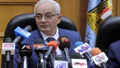 التفاصيل الكاملة لاجتماع رضا حجازى مع تعليم البرلمان.. نظام جديد للثانوية العامة.. تدريب المعلمين من اجل الترقى.. رفع مكافاة الحصة الى 20 جنيها