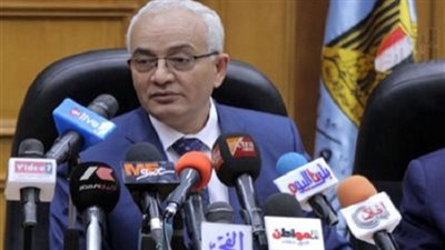  عاجل| رضا حجازي يوجهة رسالة هامة للمعلمين