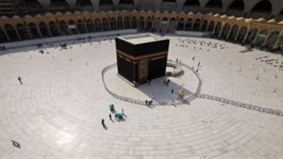  وزير الحج : لن يؤدى أى مسئول سعودى فريضة الحج هذا العام 