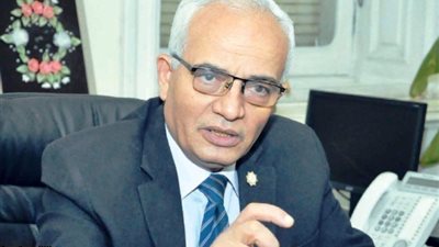 رضا حجازى: اعمال تقدير الدرجات مستمرة فى 3 مواد للثانوية العامة