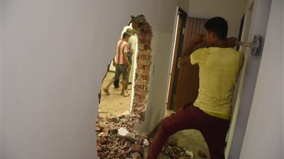 وزير الإسكان: جهاز القاهرة الجديدة يزيل 