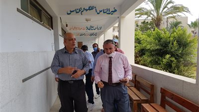 رئيسا جهازي مدينتي دمياط الجديدة والشروق يتفقدان مقار لجان انتخابات مجلس الشيوخ 