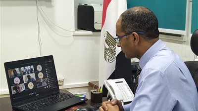 الإسكان : دراسة طرق الاستفادة من مياه الصرف الصحى المعالجة فى الإسكندرية