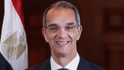 عاجل| وزير الاتصالات: لجنة للتحقيق في اتهام فودافون بتسريب بيانات