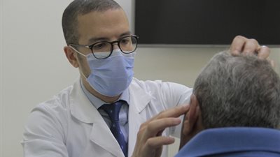 وزير الصحة اللبناني يوجه الشكر للرئيس السيسي ووزارة التعليم العالي على مؤازرة الشعب اللبناني الشقيق