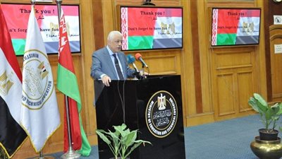 وزير التربية والتعليم يلتقي طلاب أبناء شهداء الشرطة والقوات المسلحة المسافرين إلى بيلاروسيا