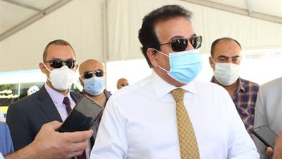 وزير التعليم العالى يتفقد مقر مكتب التنسيق المركزى