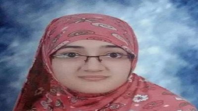 ياسمين يوسف بنت بائعة الخضار حصلت على 99.15% بالثانوية العامة.. وتتطالب بمنحة مجانية للالتحاق بكلية الطب