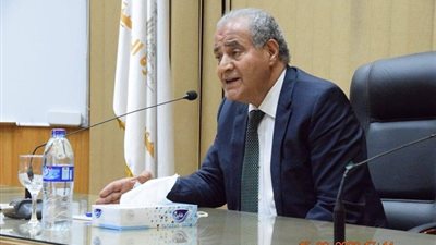 وزير التموين يعلن خبرا سارا الى جميع المواطنين بشأن كافة السلع والمستلزمات المدرسية