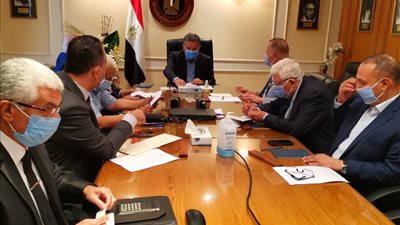 وزير قطاع الأعمال العام يبحث مع اتحاد المستثمرين فرص التعاون وسبل زيادة الصادرات