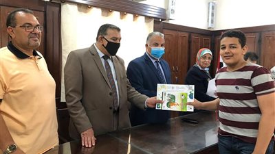 مدير تعليم الإسماعيلية يكرم 28 طالبا تفوقوا في مسابقة كانجارو الدولية للرياضيات 