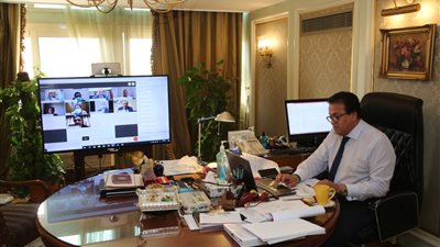 عاجل| وزير التعليم العالى يترأس اجتماع مجلس إدارة معهد تيودوربلهارس للأبحاث