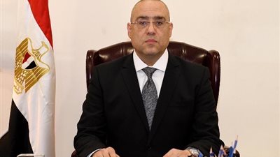 وزير الإسكان: البنك الدولي يشيد بالتحسينات المؤسسية لشركات المياه والصرف