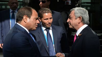 وسط التصعيد في قره باغ.. أرمينيا توجه نداء إلى الرئيس السيسي