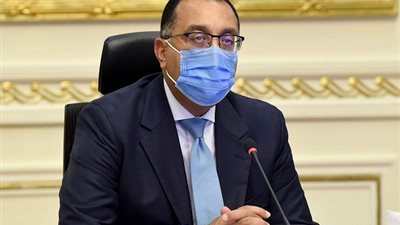 مجلس الوزراء يصدر قرارا بشأن اجازة الخميس المقبل للعاملين بالدولة والمعلمين واعضاء هيئة التدريس