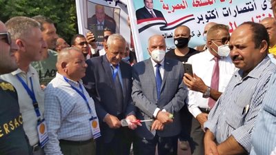 نقيب المعلمين: انجازات السيسى لا ينكرها إلا جاحد