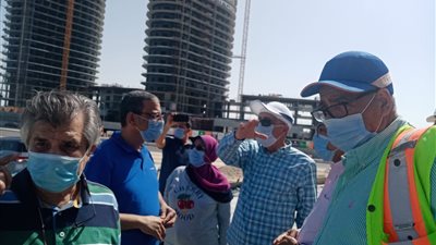 شاهد.. آخر التطورات بالمنطقة التراثية والأبراج الشاطئية بمدينة  العلمين الجديدة