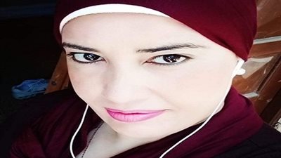 منى أبوغالى تطالب باعادة النظر فى زيادة الكتب المدرسية رفقا باولياء الأمور 