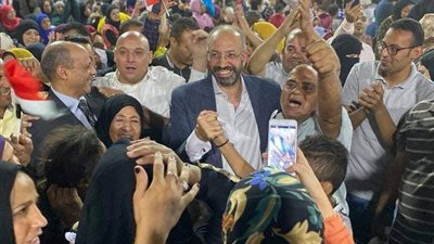 حسام المندوه.. نائب مع مرتبة الشرف .. طبيب جراح لمشاكل وهموم بولاق وناسها 