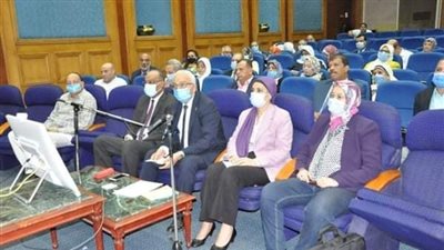 التعليم تعلن ضوابط مجموعات التقوية للمعلمين.. تخفيض 50% لابناء المعلمين.. الحصول على مقابل اداء 75% 