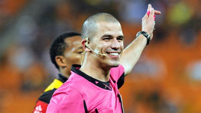 فيكتور جوميز مع الاهلى.. 3 فوز و3 خسارة و6 بطاقات صفراء