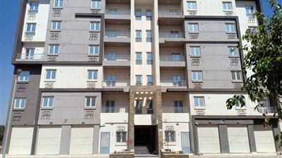 بأرقام العمارات والتواريخ.. ننشر مواعيد تسليم  شقق مشروع 