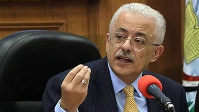طارق شوقى يصدر 10 قرارات جديدة يجب تطبيقها على المعلمين ومديرى المدارس والطلاب