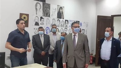 السعيد يتفقد خدمات سفارة المعرفة بجامعة بنها