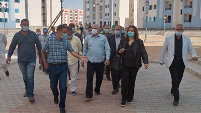 مسئولو وزارة الإسكان يتفقدون الإسكان الاجتماعى بمدينة بدر