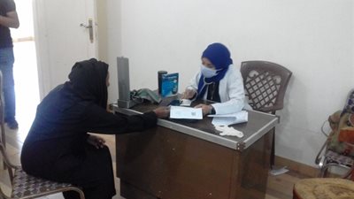 قوافل طبية متنوعة لجامعة جنوب الوادي