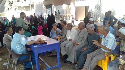 جامعة جنوب الوادي تنظم قافلة توعية صحية بنجع حمادي وقافلة توعية زراعية بأبي تشت