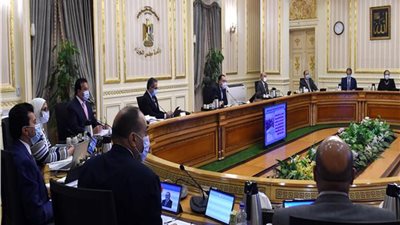 عاجل| مجلس الوزراء يعلق علي إيقاف بطاقات صرف معاش برنامج 