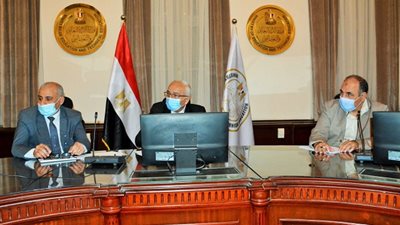 بيان عاجل من رضا حجازى بشأن تدريب المعلمين خلال 10 ايام